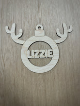 Load image into Gallery viewer, Bauble Heads