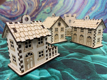 Load image into Gallery viewer, Christmas Crescent