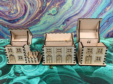 Load image into Gallery viewer, Christmas Crescent