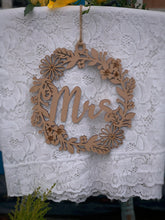 Load image into Gallery viewer, Spring Flower Wedding Newlywed Chair Signs