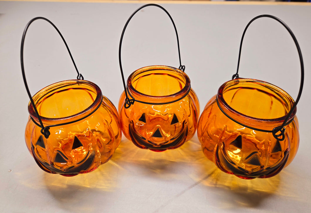 Pumpkin glass tealight holder